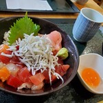 Fujiyasu Shokudou - 豪快ふじやす丼　968円