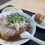 中国料理　新華 - 