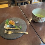 カミカ茶寮＋読林 - 