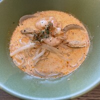 COLONIAL BEACH 横浜ハンマーヘッド - 