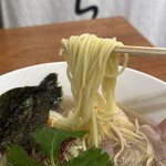 貝と地鶏だしのらぁ麺 ちょろ - 