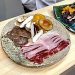 柚木元 - ⑫秋のツキノワグマのロース肉と松茸のすき焼き