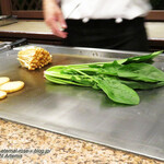 鉄板焼ステーキ 一ッ葉ミヤチク - 