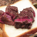 鉄板焼ステーキ 一ッ葉ミヤチク - 