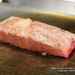 鉄板焼ステーキ 一ッ葉ミヤチク - 