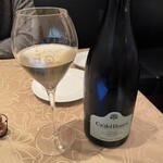 Kaderu Viare - カ・デル・ボスコ　2016 ドサージュゼロ　　　　　　　　　　　キレッキレのスパークリングワイン　ぶどう本来の力強さと優雅さを兼ね備えた逸品。