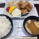 西谷食堂 花ぐるま - から揚げ定食880円