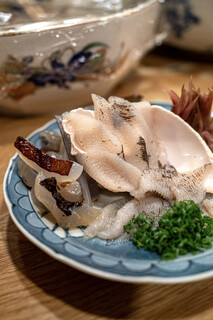 Furukawa - ウミタケ刺身、赤クラゲ刺身