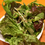 キッチン Oh!Way - 山盛りのサラダ