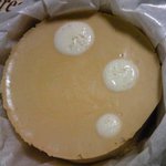 ディーズチーズ - 塩キャラメルチーズケーキレギュラーサイズ