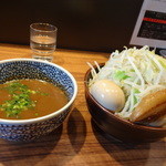 ラーメン燈郎 - つけ麺（７８０円）＋野菜マシ＋ニンニク多め