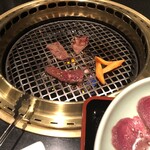 焼肉 炭火亭 - 