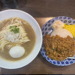 ヌードル＆スパイスカレー 今日の1番 - 朝限定セット ¥1,000-(税込)
      ※朝かけ(ラーメン)＋朝カレー(本日はキーマカレー)
