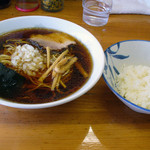 太尊 - 太尊（ラーメン・並・旧価格450円＋半ライス・100円）