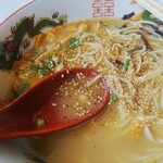 虎と龍 - ラーメンコショー　白ごま投入