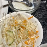 上海風情 - サラダ 杏仁豆腐