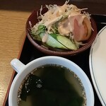 居酒屋 喜笑 - セットのサラダ、スープ