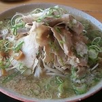 くらお - チャーシュー麺