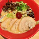 Hakata Ippuudou - 赤丸新味野菜、チャーシュー入り