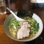 春紀 - 薄口しょうゆラーメン　980円