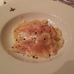 Giglio - 13.10.24 イタリア産グアンチャーレを乗せたシエナ伝統のパスタ”イ・ピーチ” カーショ・エ・ペペ(期間限定プレミアムランチ1680円より)