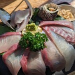 白木海岸のレストラン - 海鮮丼+御飯大盛(231017)