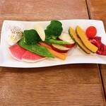 バル・リカ・セルヴェッサ - 季節野菜のアンチョビクリーム