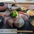 白木海岸のレストラン - 料理写真:海鮮丼には小鉢も付きます。(231017)