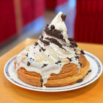 コメダ珈琲店 - 料理写真:シロノワール 白いブラックサンダー☆