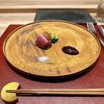 パルコ フィエラ - 滝川産合鴨ロースト、鴨の脂をまとわせた炭焼きルーコラ（ルッコラ）、余市産バッファローのぶどうソース