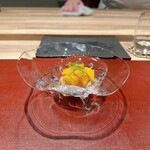 パルコ フィエラ - 羅臼産メヌケ、和歌山産柿、グラッパ仕様の自家製カラスミ、余市産フェンネル、自家製発酵粒マスタード