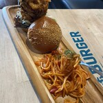 SEAGOD BURGER - 海鮮かき揚げバーガーとSIDEメニューのイリュージョンナポリタン