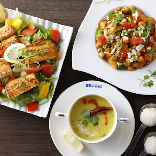 モダンな感覚が彩る、インド料理の新しく親しみやすい魅力を堪能