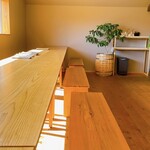 なかむら珈琲 - 素敵なテーブルと椅子