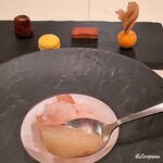 Evie - 青森県産の白桃と白桃のソルベとプティフール