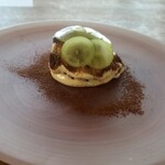 コンヴィヴィアリテ・イチノセ - マスカルポーネ  シャインマスカット くるみ フランボワーズ