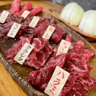 馬焼肉専門店うまえびす - 料理写真: