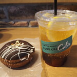 .donut - ショコラ on ナッツ ＆ クラフトコーラ