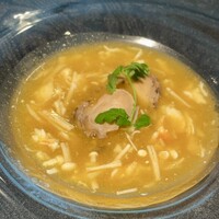 故宮 - 活エゾ鮑と蟹みそのスープ