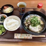 OHANA - 料理写真:日替わりランチ (B)
◆ 鶏そば  