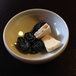 茶寮 宝泉 - しぼり豆丹波黒大寿＆干菓子ほうせん