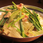 なでしこ - もつ鍋　　　　　　　　　　　　　850円