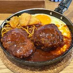 Shokudou Kafe Serina - 煮込みハンバーグ