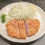 もち豚とんかつ たいよう - ロースカツ