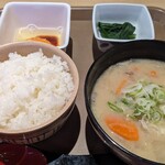 フードテラス たびーとキッチン - 