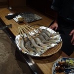 柳家 - メスの子持ち鮎。すごく立派！