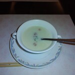 志喜亭 - さつまいものスープ　余りさつまいもは感じず