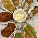 8TH SEA OYSTER Bar - 