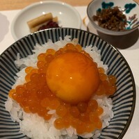 五本木 響 - 