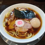 自家製麺 うるち - 「東京醤油ラーメン」850円＋「味玉」120円